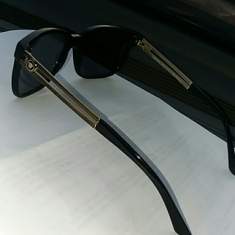 NWOT Versace  Polarized Sunglasses 4307 UNISEX - Picture 6 of 7